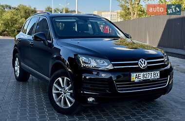 Внедорожник / Кроссовер Volkswagen Touareg 2014 в 