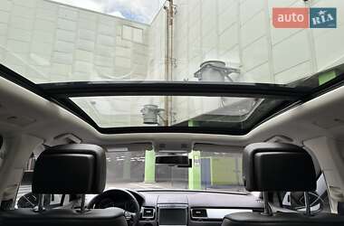 Внедорожник / Кроссовер Volkswagen Touareg 2016 в 