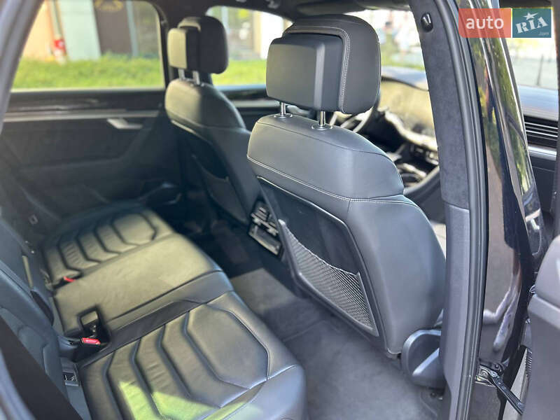 Позашляховик / Кросовер Volkswagen Touareg 2020 в Києві фото 13 Позашляховик / Кросовер Volkswagen Touareg 2020 в Києві