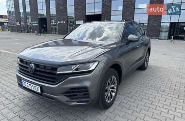 Внедорожник / Кроссовер Volkswagen Touareg 2018 в Черновцах