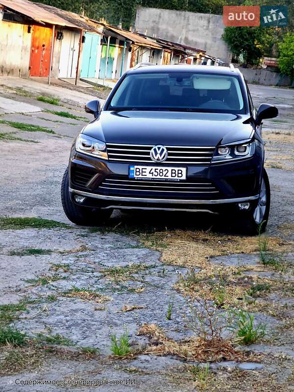 Внедорожник / Кроссовер Volkswagen Touareg 2016 в 