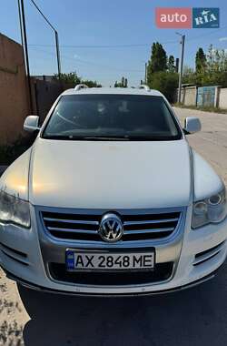 Позашляховик / Кросовер Volkswagen Touareg 2008 в Харкові