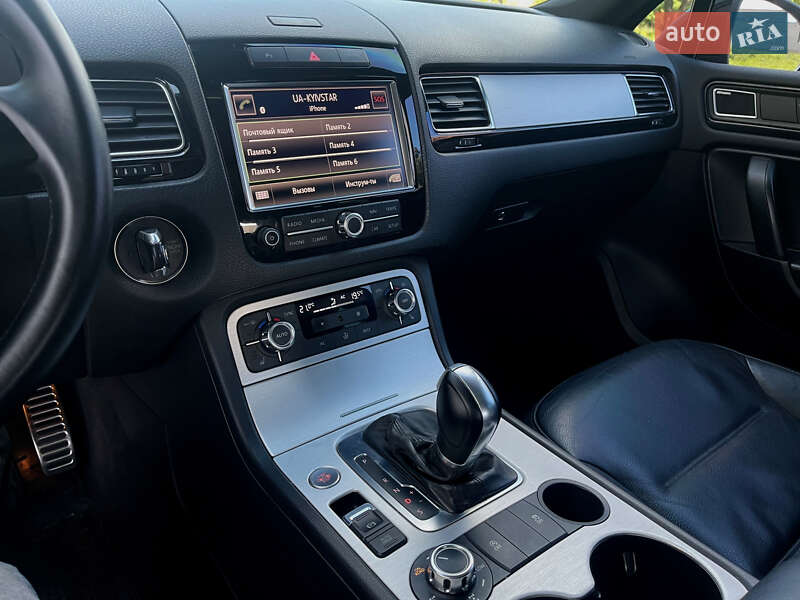 Позашляховик / Кросовер Volkswagen Touareg 2012 в Бердичеві