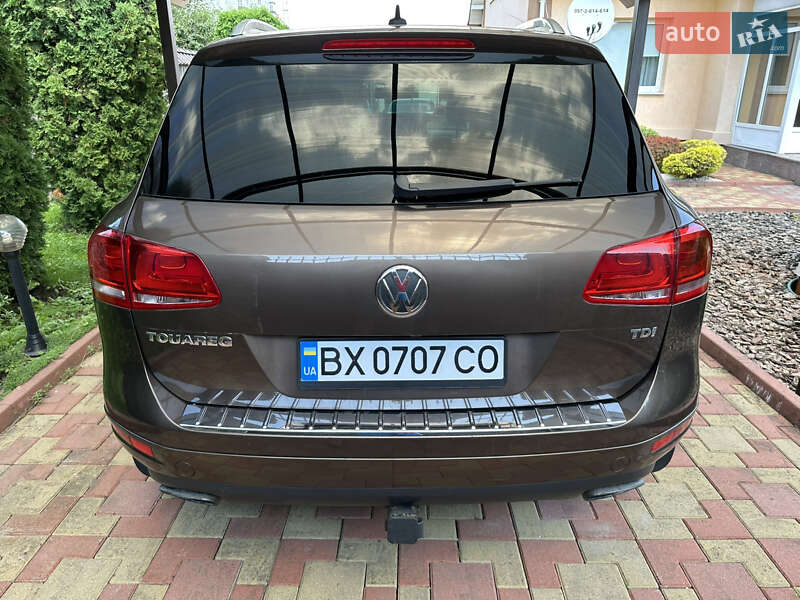 Внедорожник / Кроссовер Volkswagen Touareg 2012 в Хмельницком фото 6 Внедорожник / Кроссовер Volkswagen Touareg 2012 в Хмельницком