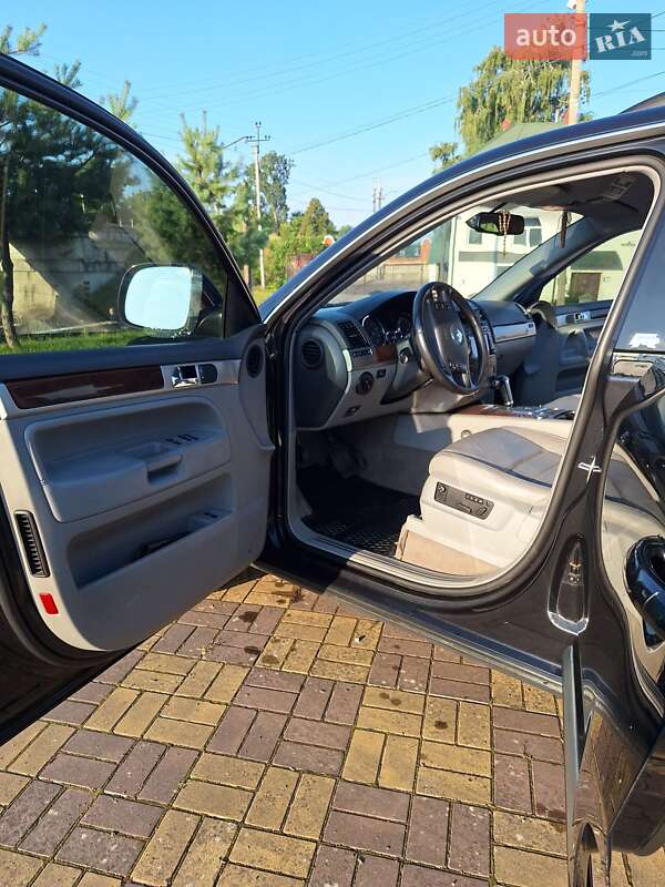 Позашляховик / Кросовер Volkswagen Touareg 2009 в Самборі фото 24 Позашляховик / Кросовер Volkswagen Touareg 2009 в Самборі