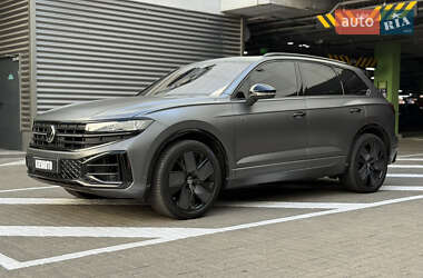 Внедорожник / Кроссовер Volkswagen Touareg 2024 в Киеве
