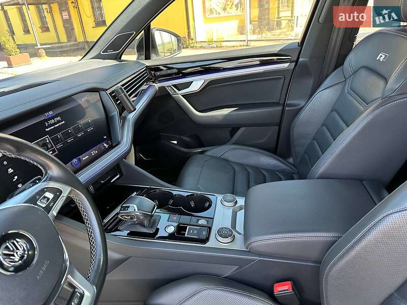 Внедорожник / Кроссовер Volkswagen Touareg 2019 в Умани фото 17 Внедорожник / Кроссовер Volkswagen Touareg 2019 в Умани