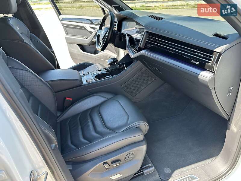 Внедорожник / Кроссовер Volkswagen Touareg 2019 в Умани фото 36 Внедорожник / Кроссовер Volkswagen Touareg 2019 в Умани