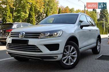 Позашляховик / Кросовер Volkswagen Touareg 2016 в Одесі