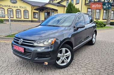 Внедорожник / Кроссовер Volkswagen Touareg 2011 в Львове
