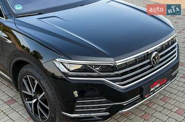 Внедорожник / Кроссовер Volkswagen Touareg 2022 в 