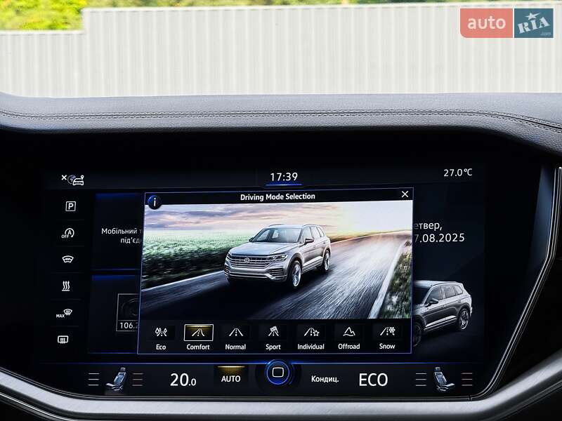 Позашляховик / Кросовер Volkswagen Touareg 2022 в Луцьку