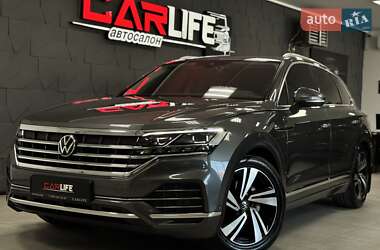 Внедорожник / Кроссовер Volkswagen Touareg 2021 в Тернополе