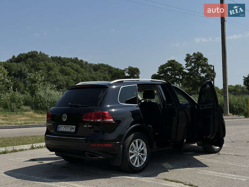 Позашляховик / Кросовер Volkswagen Touareg 2012 в Олександрії фото 14 Позашляховик / Кросовер Volkswagen Touareg 2012 в Олександрії