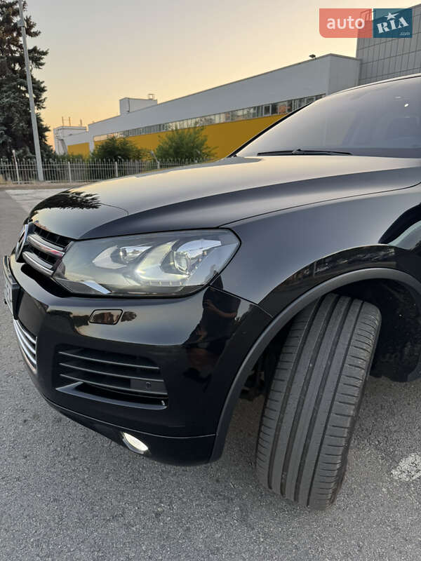 Внедорожник / Кроссовер Volkswagen Touareg 2014 в Запорожье фото 8 Внедорожник / Кроссовер Volkswagen Touareg 2014 в Запорожье