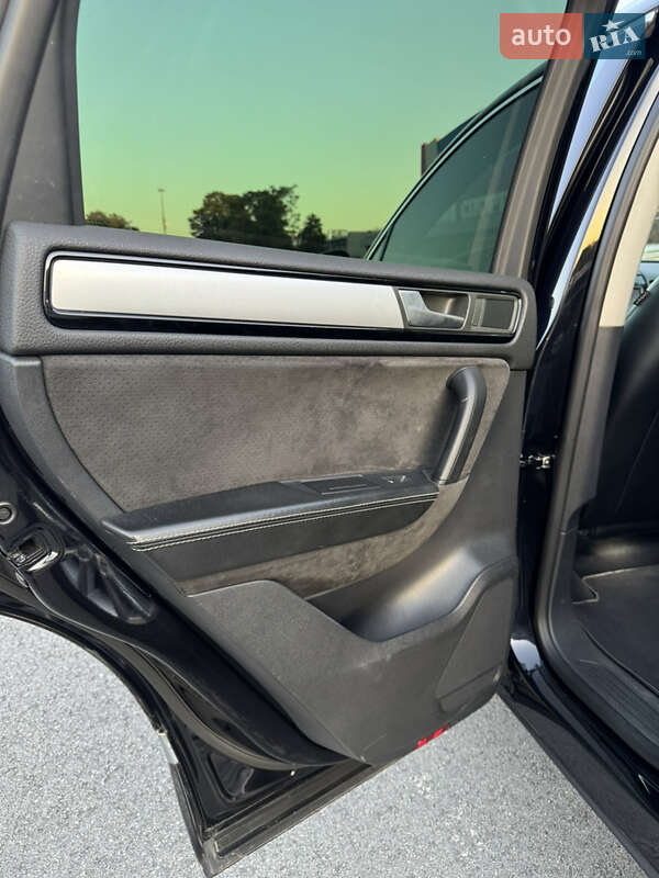 Внедорожник / Кроссовер Volkswagen Touareg 2014 в Запорожье фото 17 Внедорожник / Кроссовер Volkswagen Touareg 2014 в Запорожье