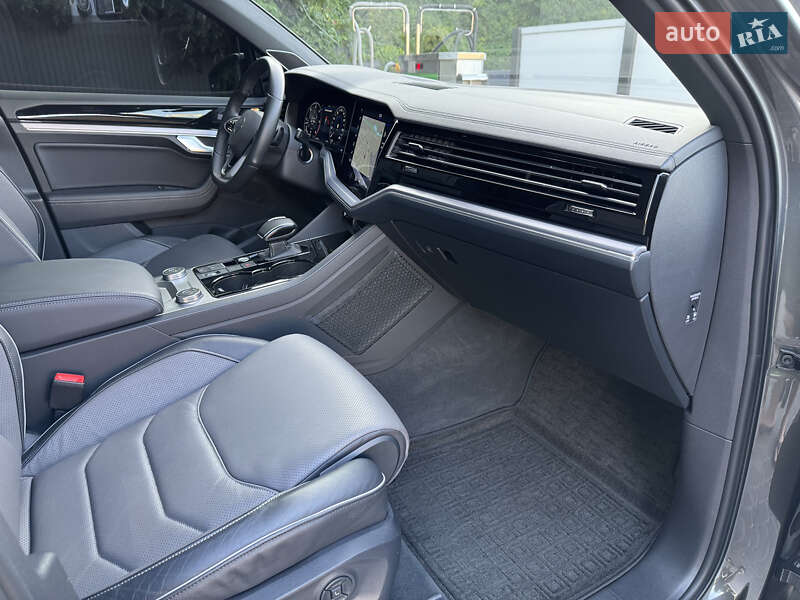 Позашляховик / Кросовер Volkswagen Touareg 2023 в Харкові фото 12 Позашляховик / Кросовер Volkswagen Touareg 2023 в Харкові