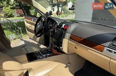 Внедорожник / Кроссовер Volkswagen Touareg 2009 в 