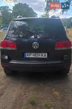 Позашляховик / Кросовер Volkswagen Touareg 2005 в Краматорську