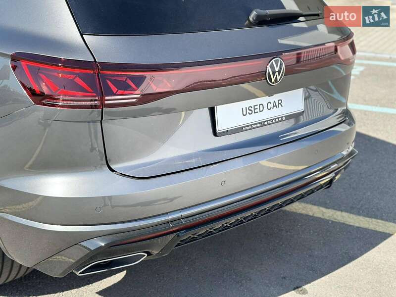 Внедорожник / Кроссовер Volkswagen Touareg 2023 в Полтаве