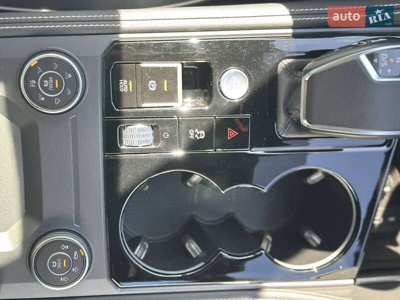 Внедорожник / Кроссовер Volkswagen Touareg 2023 в Полтаве