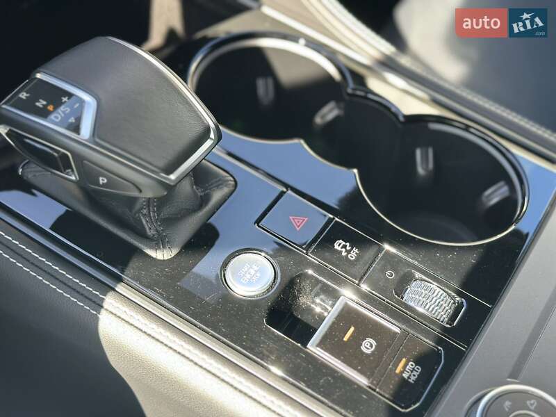 Внедорожник / Кроссовер Volkswagen Touareg 2023 в Полтаве