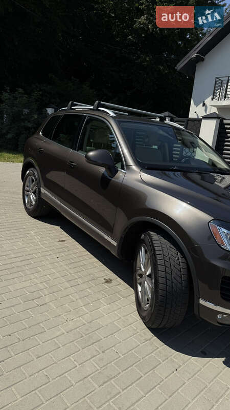 Позашляховик / Кросовер Volkswagen Touareg 2015 в Львові фото 3 Позашляховик / Кросовер Volkswagen Touareg 2015 в Львові