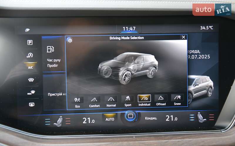 Внедорожник / Кроссовер Volkswagen Touareg 2019 в Киеве