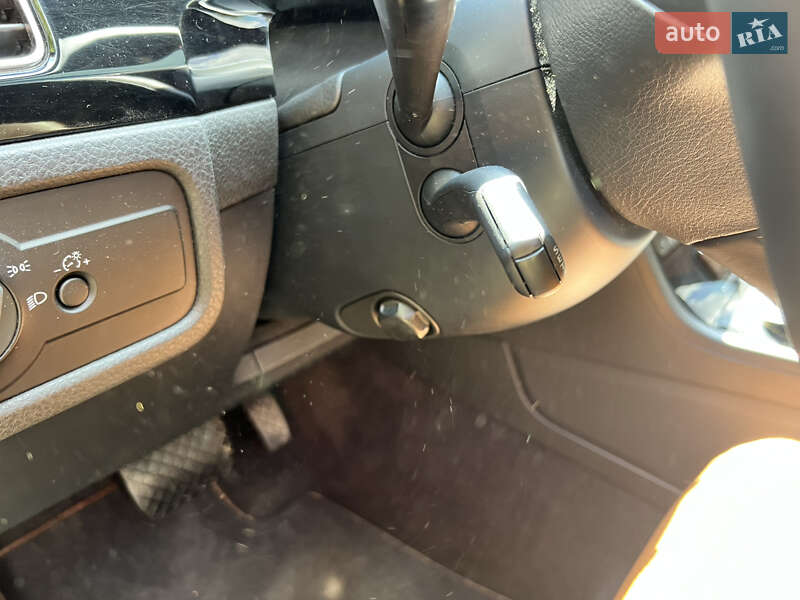 Внедорожник / Кроссовер Volkswagen Touareg 2014 в Харькове фото 16 Внедорожник / Кроссовер Volkswagen Touareg 2014 в Харькове