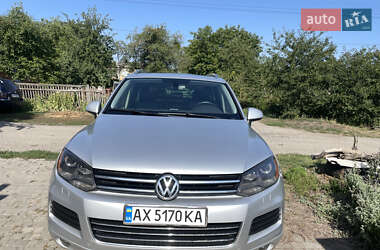 Внедорожник / Кроссовер Volkswagen Touareg 2011 в Первомайске