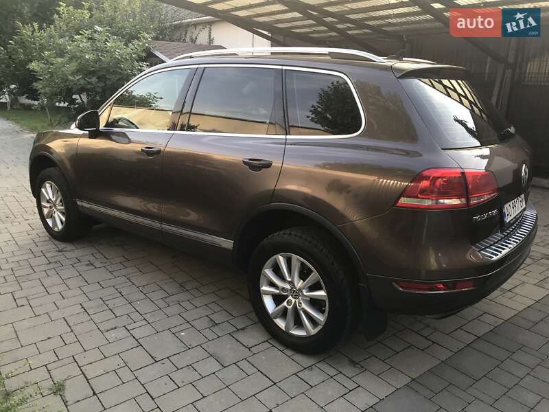 Позашляховик / Кросовер Volkswagen Touareg 2013 в Ужгороді фото 3 Позашляховик / Кросовер Volkswagen Touareg 2013 в Ужгороді
