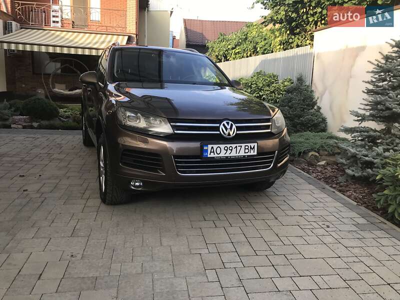 Позашляховик / Кросовер Volkswagen Touareg 2013 в Ужгороді фото Позашляховик / Кросовер Volkswagen Touareg 2013 в Ужгороді