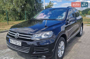 Внедорожник / Кроссовер Volkswagen Touareg 2013 в Пирятине