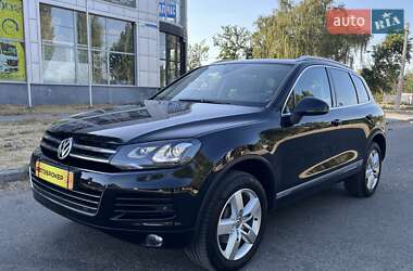 Позашляховик / Кросовер Volkswagen Touareg 2014 в Миколаєві