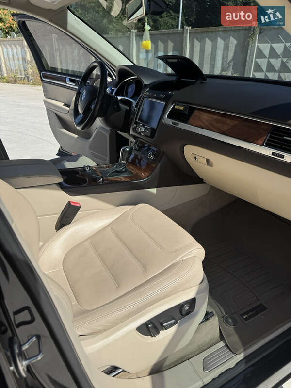 Позашляховик / Кросовер Volkswagen Touareg 2010 в Одесі фото 16 Позашляховик / Кросовер Volkswagen Touareg 2010 в Одесі