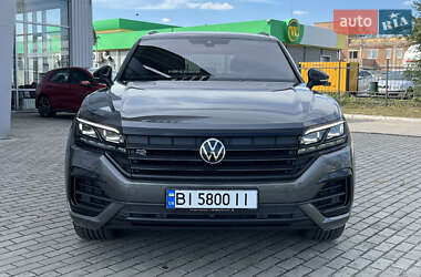Позашляховик / Кросовер Volkswagen Touareg 2022 в Полтаві