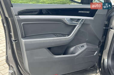 Внедорожник / Кроссовер Volkswagen Touareg 2022 в 
