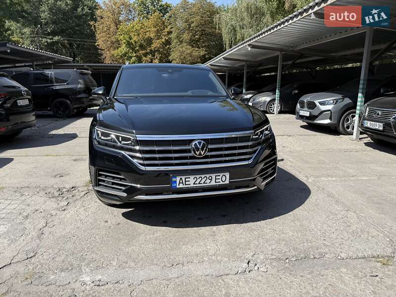 Внедорожник / Кроссовер Volkswagen Touareg 2022 в Каменском фото 11 Внедорожник / Кроссовер Volkswagen Touareg 2022 в Каменском