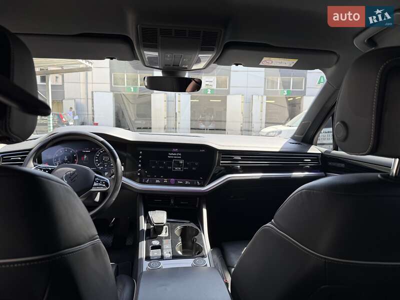 Внедорожник / Кроссовер Volkswagen Touareg 2022 в Каменском фото 16 Внедорожник / Кроссовер Volkswagen Touareg 2022 в Каменском