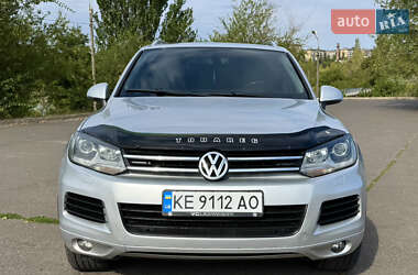 Внедорожник / Кроссовер Volkswagen Touareg 2011 в Кривом Роге