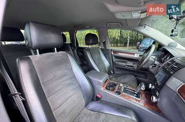 Внедорожник / Кроссовер Volkswagen Touareg 2007 в 