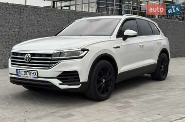 Позашляховик / Кросовер Volkswagen Touareg 2019 в Луцьку