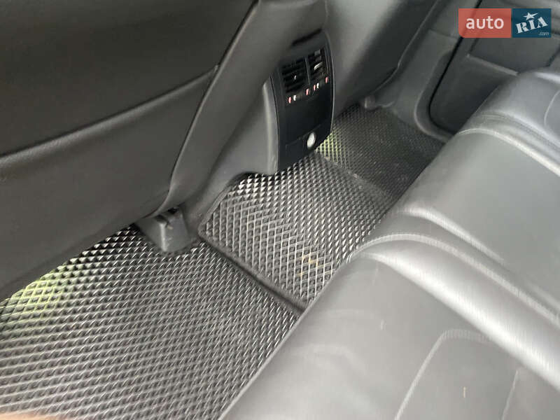 Внедорожник / Кроссовер Volkswagen Touareg 2009 в Сумах фото 10 Внедорожник / Кроссовер Volkswagen Touareg 2009 в Сумах