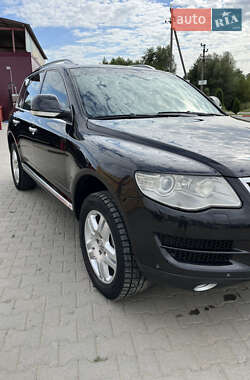 Внедорожник / Кроссовер Volkswagen Touareg 2008 в 
