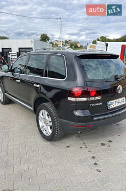 Внедорожник / Кроссовер Volkswagen Touareg 2008 в 