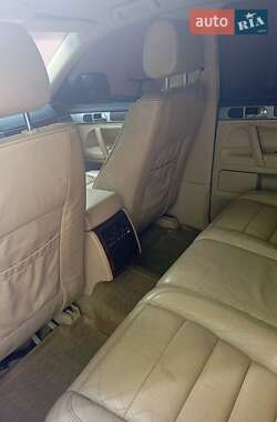 Внедорожник / Кроссовер Volkswagen Touareg 2006 в Тячеве