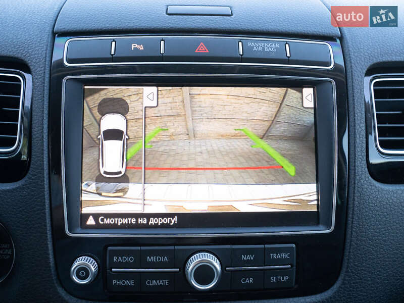 Позашляховик / Кросовер Volkswagen Touareg 2016 в Одесі фото 27 Позашляховик / Кросовер Volkswagen Touareg 2016 в Одесі