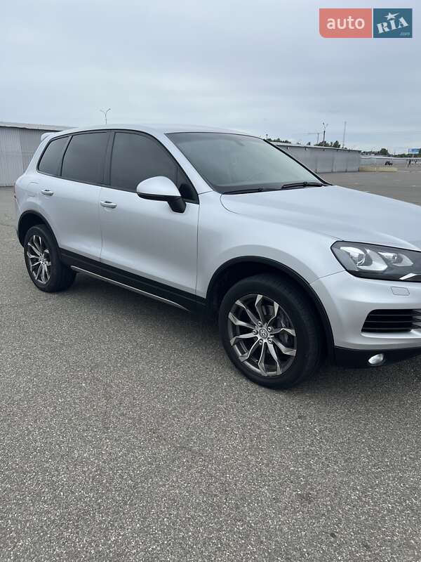 Volkswagen Touareg 2011