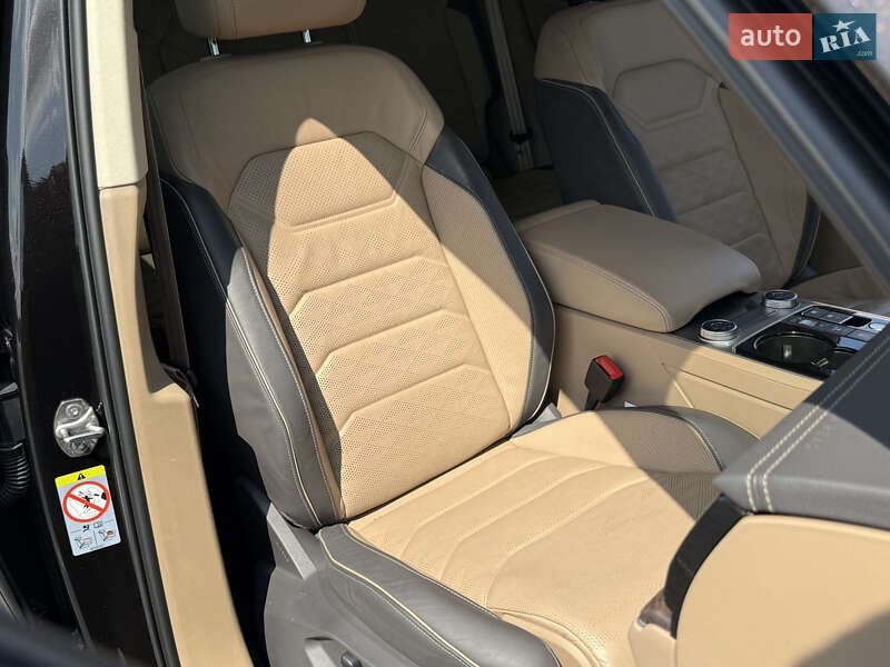 Позашляховик / Кросовер Volkswagen Touareg 2021 в Львові фото 35 Позашляховик / Кросовер Volkswagen Touareg 2021 в Львові