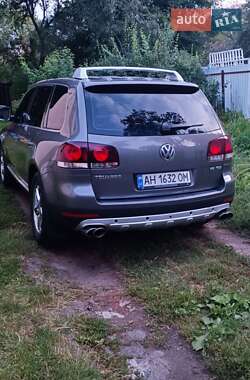 Позашляховик / Кросовер Volkswagen Touareg 2009 в  фото 8 Позашляховик / Кросовер Volkswagen Touareg 2009 в